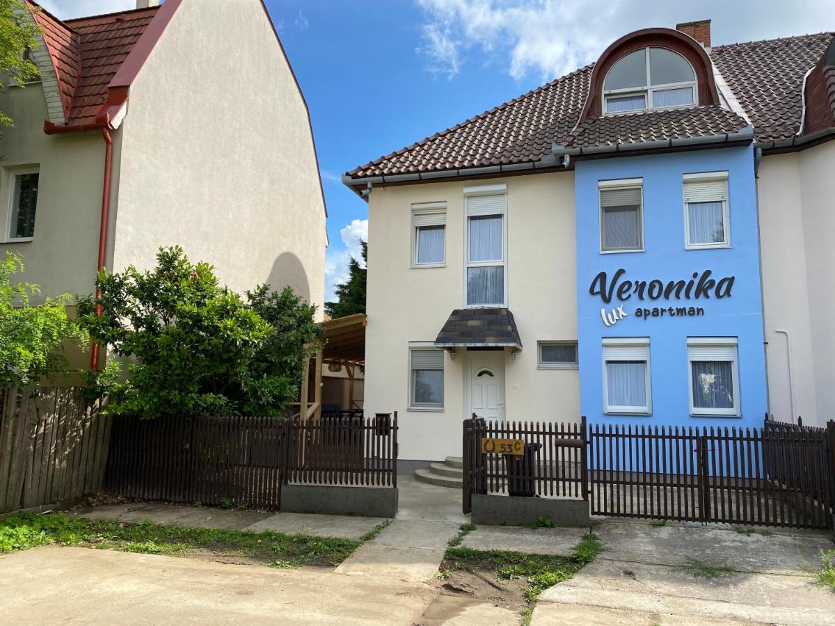 Veronika Lux Apartman Hajdúszoboszló Exteriér fotografie